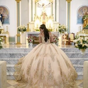 Chic Boutique e802 Gold and Cream Gown